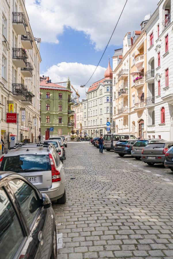 Kwiatowa Apartments Poznan City Center By Noclegi Renters Bagian luar foto