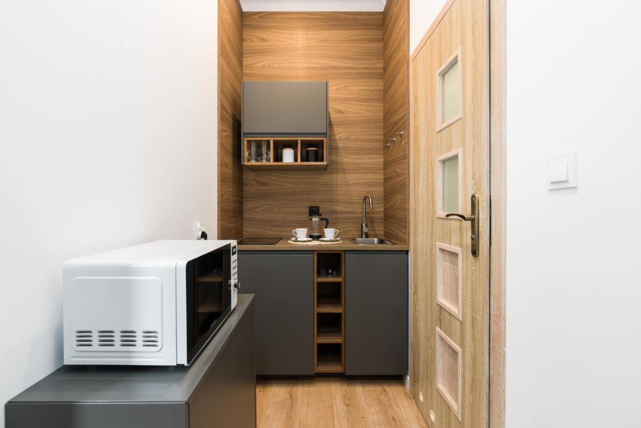 Kwiatowa Apartments Poznan City Center By Noclegi Renters Bagian luar foto