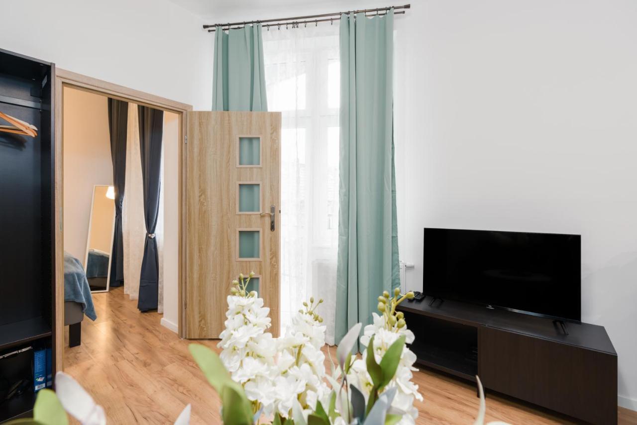 Kwiatowa Apartments Poznan City Center By Noclegi Renters Bagian luar foto