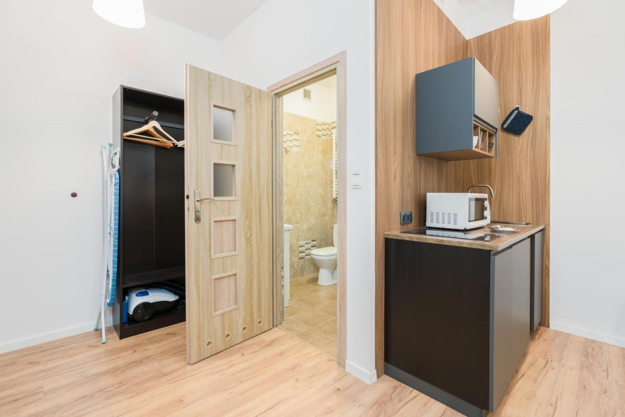 Kwiatowa Apartments Poznan City Center By Noclegi Renters Bagian luar foto
