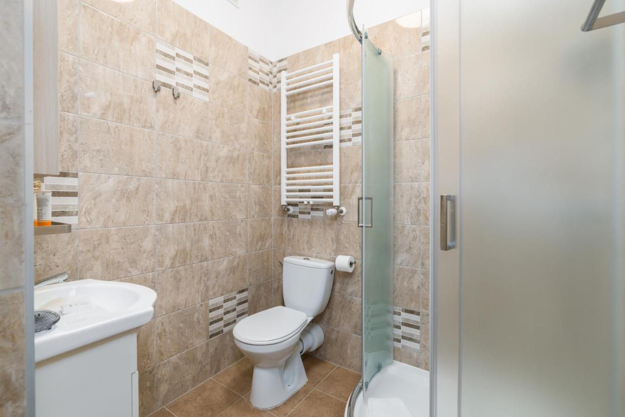 Kwiatowa Apartments Poznan City Center By Noclegi Renters Bagian luar foto
